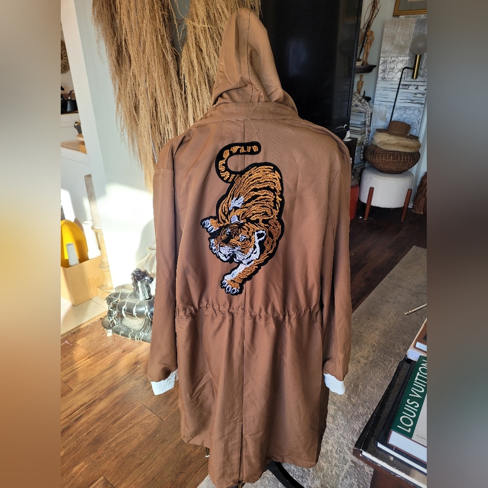 Endless Rose Brown Long Coat with Tiger Embroidery New - Picture 4 of 7